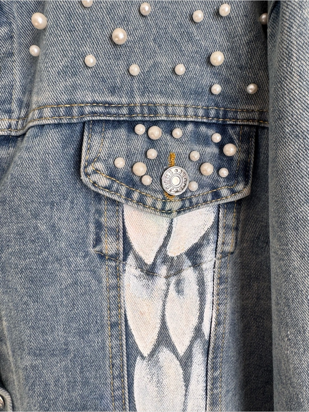 Hand Painted Angel Denim Jacket Pearl Studded Custom Artist Jacket Size M - Picture 11 of 12